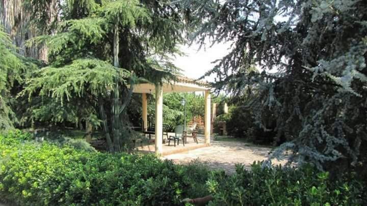 Agriturismo L' Annunziata Lizzano  Zewnętrze zdjęcie